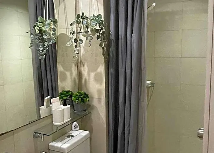 Hotel Cozy Azure Staycation Manila